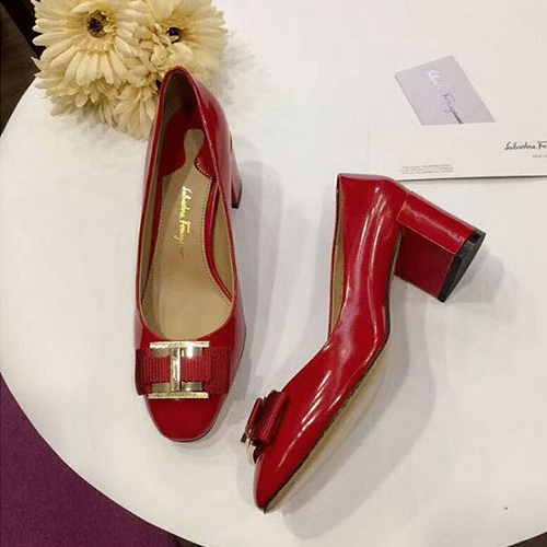 페레가모 여성슈즈 6cm