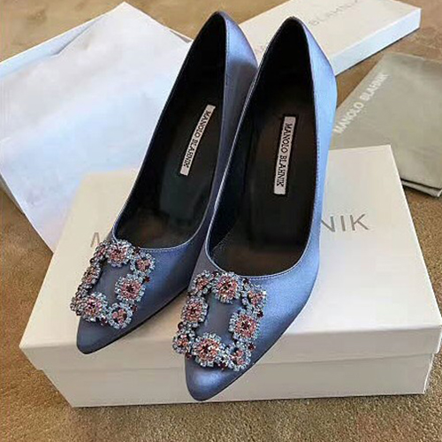 마놀로브라닉 여성슈즈 7cm