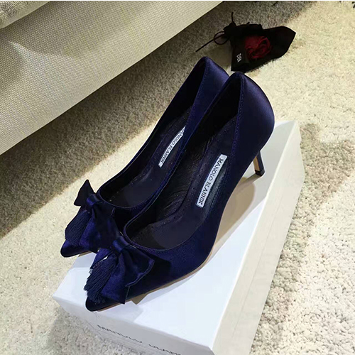 마놀로브라닉 여성슈즈 미들힐 7cm