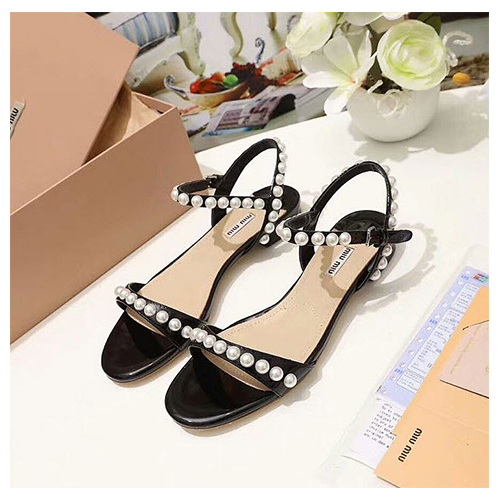 미우미우 여성슈즈 0.5cm