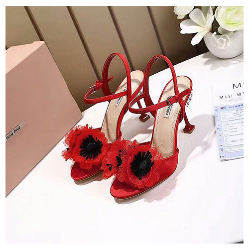 미우미우 여성슈즈 8.5cm