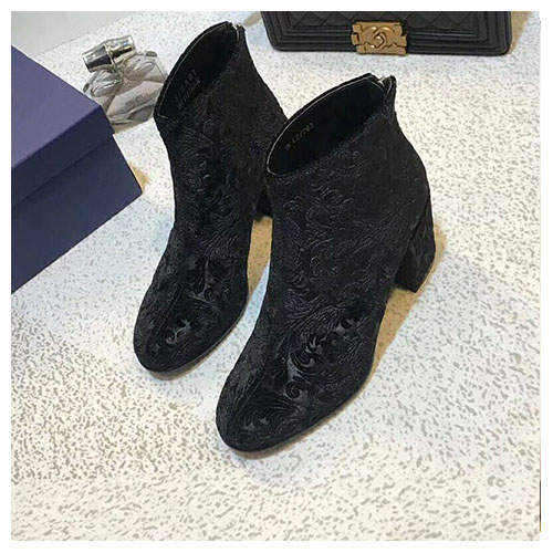 스튜어트 와이츠먼 여성슈즈 7.5cm