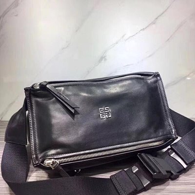 지방시 더블 지퍼 백