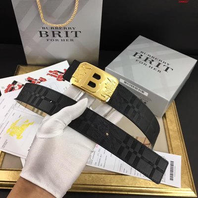 버버리 남성 벨트 BUBT0060