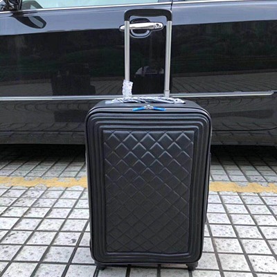 샤넬 롤링 러기지 블랙