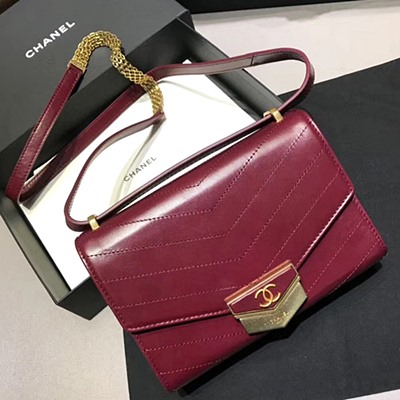 샤넬 A57490 스몰 플랩 백 버건디 카프스킨 골드 톤 메탈 