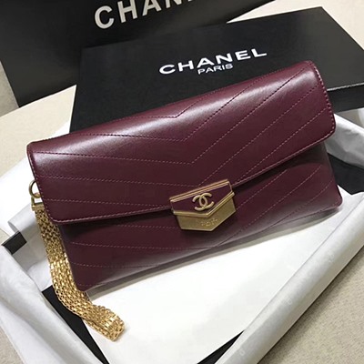 샤넬 A57493 클러치 버건디 카프스킨 골드 톤 메탈 