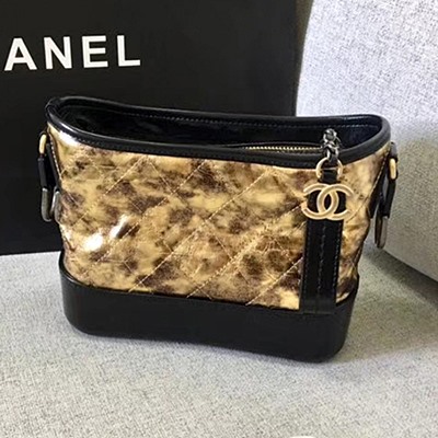 샤넬 A91810 가브리엘 스몰 호보 백 골드 블랙 고트스킨