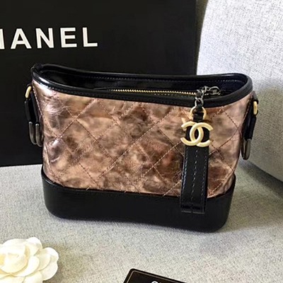 샤넬 A91810 가브리엘 스몰 호보 백 브론즈 블랙 고트스킨