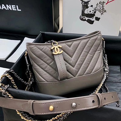 샤넬 A91810 가브리엘 스몰 호보 백 그레이 카프스킨