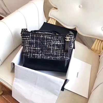 샤넬 A91810 가브리엘 호보 백 
