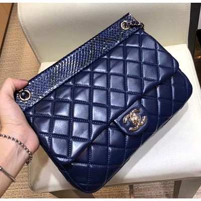 샤넬 A57947  램스킨 파이썬 플랩 백 