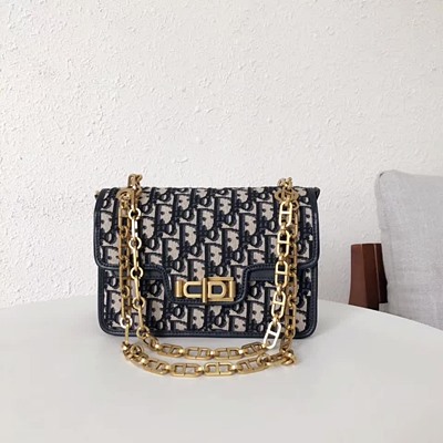 디올 OBLIQUE-TAS M5818C black