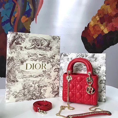 디올 양가죽 LADY DIOR 미니 백 레드