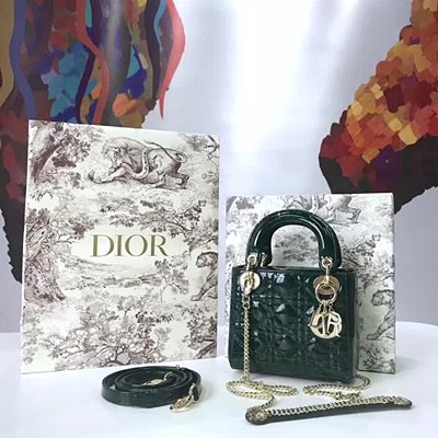 디올 송아지 가죽 LADY DIOR 미니 백 그린/골드