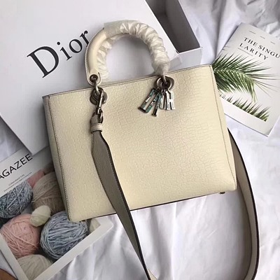 디올 램스킨 Lady Dior 라지 백 M0584VQAL M030 화이트