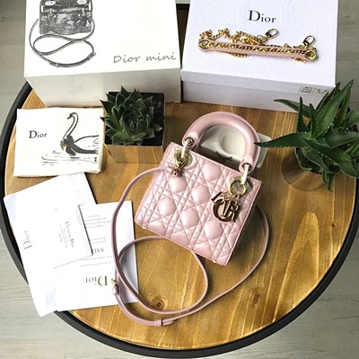 디올 오리지널 램스킨 미니 lady dior bag 44500