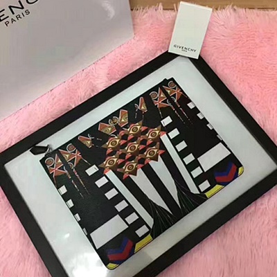 지방시 파우치 