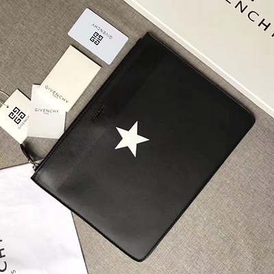 지방시 파우치 