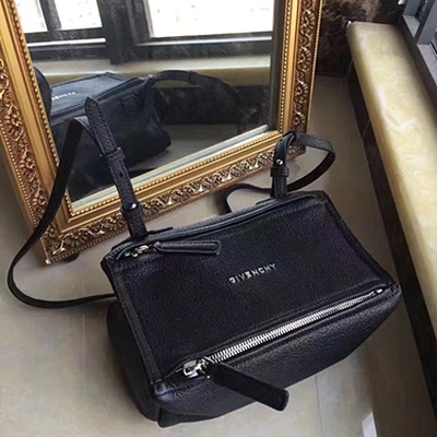 지방시 판도라미디엄 22cm 오리지널 고트스킨 