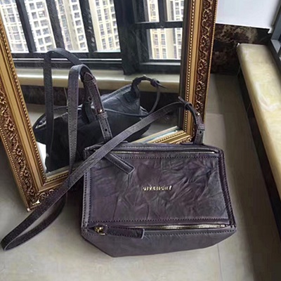 지방시 판도라미디엄 22cm 오리지널 링클 고트스킨 