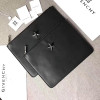 지방시 파우치 