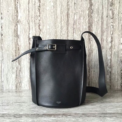 셀린느 스트랩 버켓 빅백 BIG BAG BUCKET WITH LONG STRAP IN SMOOTH CALFSKIN