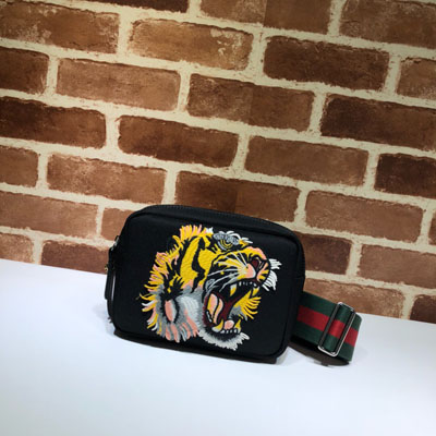 구찌 523323 숄더 백 with panther face appliqué 