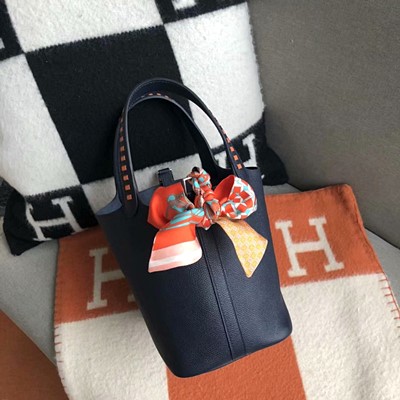 에르메스 피코탄 락 엡손 Tressage De Cuir bag PM