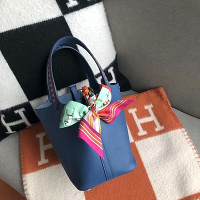에르메스 피코탄 락 엡손 Tressage De Cuir bag PM