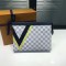 루이비통 포쉐트 보야주 다미에 -화이트 lv 컵 여행 가방 N60049  -화이트
