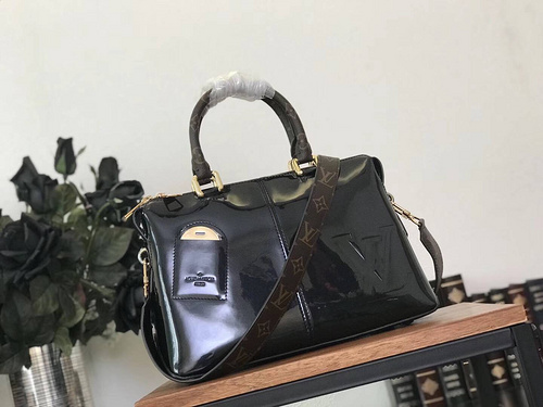 루이비통 M54626 토트 미르와 페이턴트 레더 