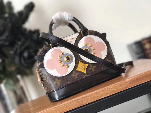 루이비통 M53152 알마 BB