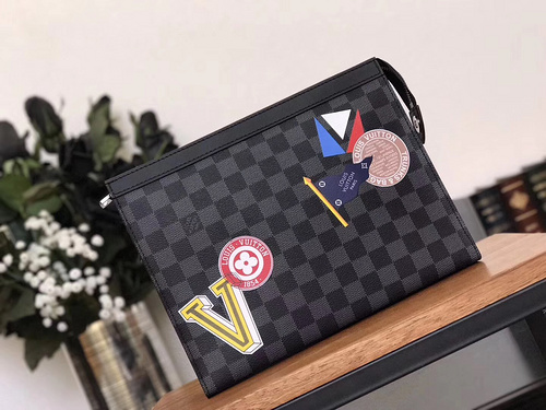 루이비통 N64442 다미에 그라피이터 2017 LV 리그 컬렉션 포쉐트 보야주 MM 