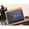 루이비통 M62092 포쉐트 에센셜 V 에피 