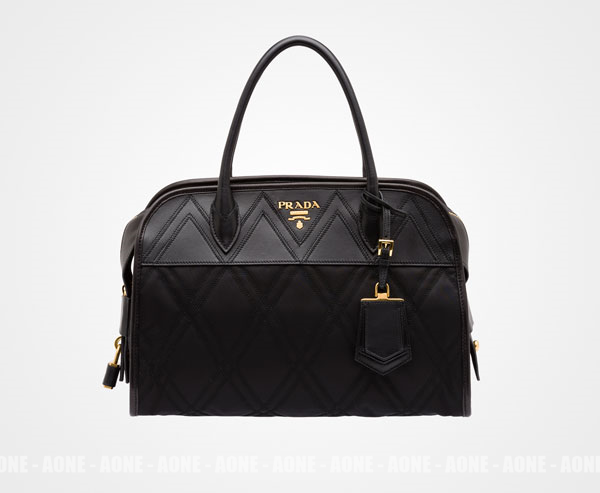 프라다 PRADA 퀼트 백  1BB027