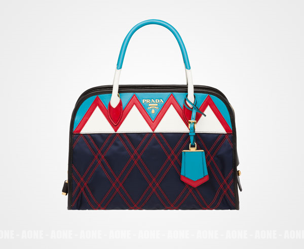 프라다 PRADA 퀼트 백  1BB027
