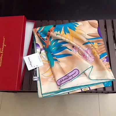 알렉산더 맥퀸 스카프