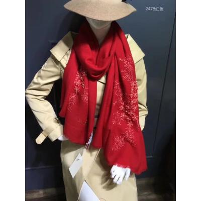 발렌티노 스카프