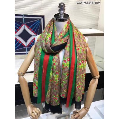 구찌 스카프