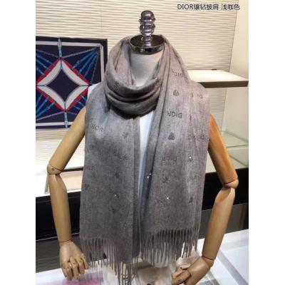 디올 스카프