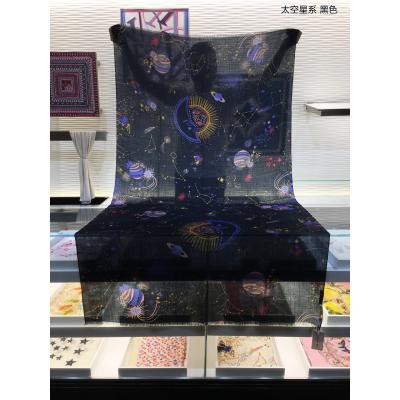 발렌티노 스카프