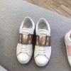 발렌티노 여성스니커즈