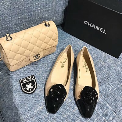 샤넬 여성 플랫슈즈  베이지