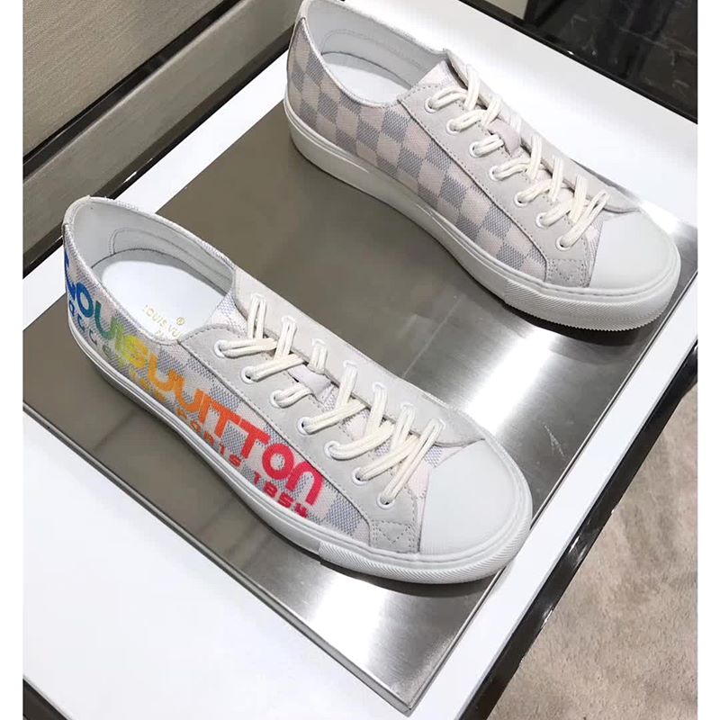 루이비통 스니커즈
