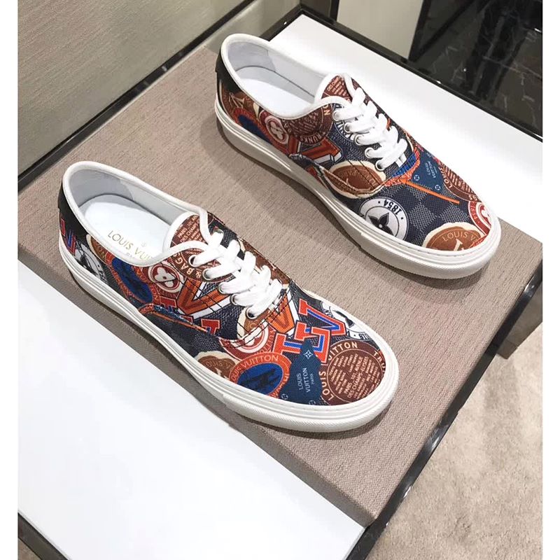 루이비통 스니커즈