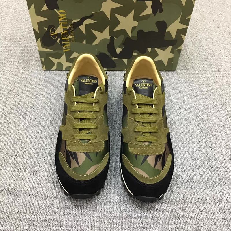 발렌티노 스니커즈