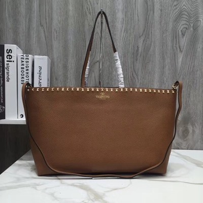 발렌티노 락스터드 가죽 쇼퍼 93316 brown