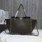 발렌티노 락스터드 라지 토드 0973 Khaki