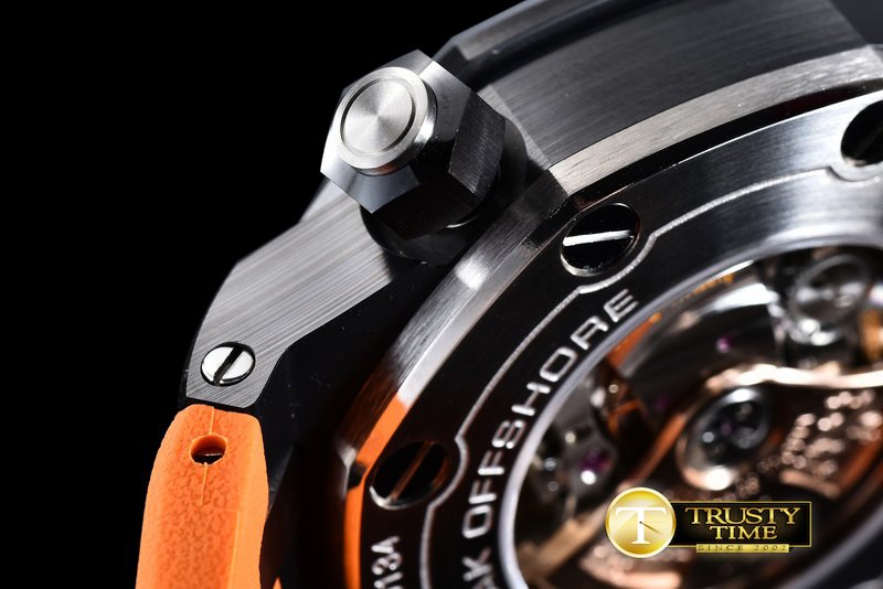 오데마피게 Royal Oak Diver Auto CER/RU V6F Black A2824/3120 -AP0332